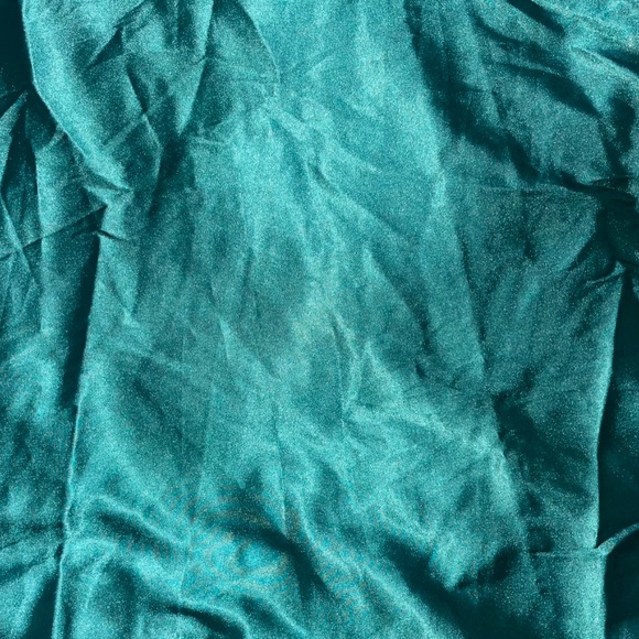 boohoo Satin Extreme Flared Sleeve Mini Party Dress Size 8 NWT - Picture 13 of 16